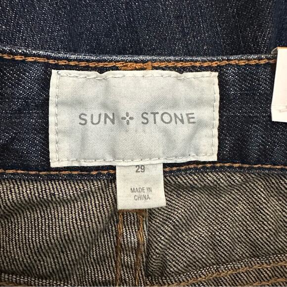 Sun + Stone loose fit tapered jeans dark wash Size 29 - Picture 6 of 7